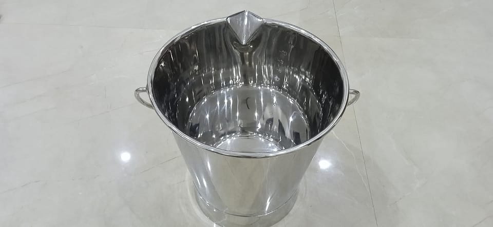 SS Bucket